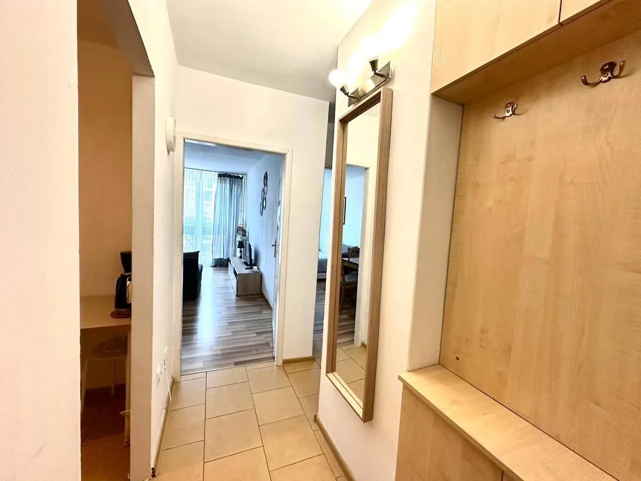Ohmyhome - Park Mirowski Apartment Варшава 0*,  Польша