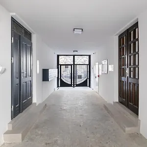 Lwowska 9 - Cozy & Comfortable By Renters Варшава